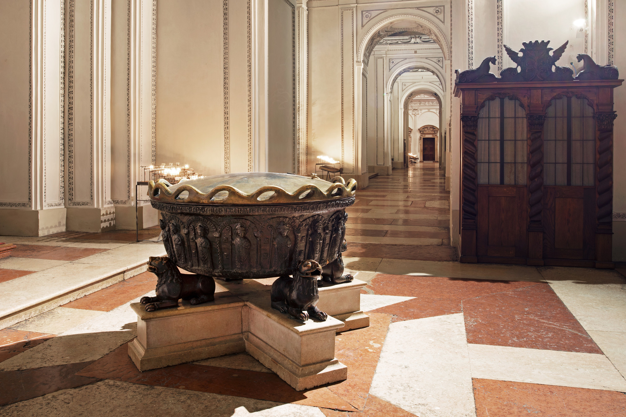 Taufbecken Joseph Mohr im Salzburger Dom © SalzburgerLand Tourismus