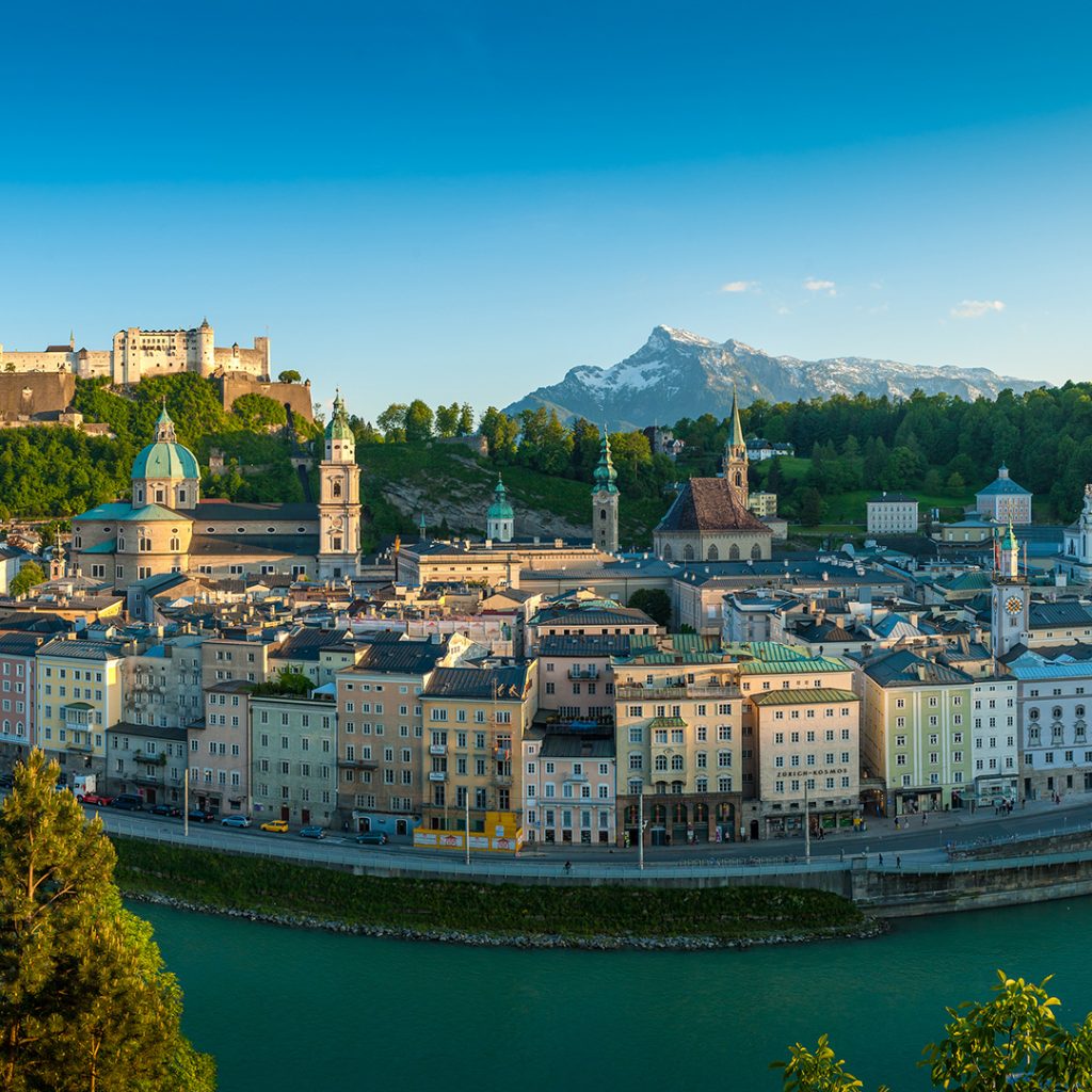 Blick vom Kapuzinerberg auf die Altstadt mit Festung Hohensalzburg